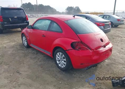 2014 Volkswagen Beetle 2.5L Entry from USA, damaged, VIN 3VWFP7AT8EM627537
